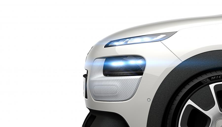  Citroen C4 Cactus Airflow 2L Concept 2014 года  (фото 12 из 28)